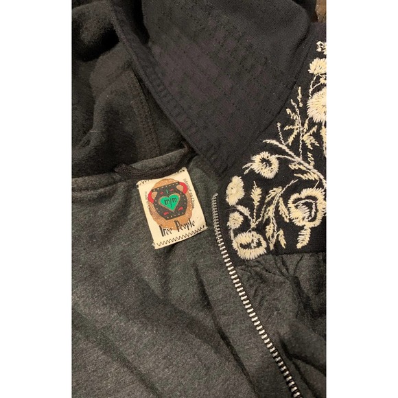 Free People - Picture 9 of 9